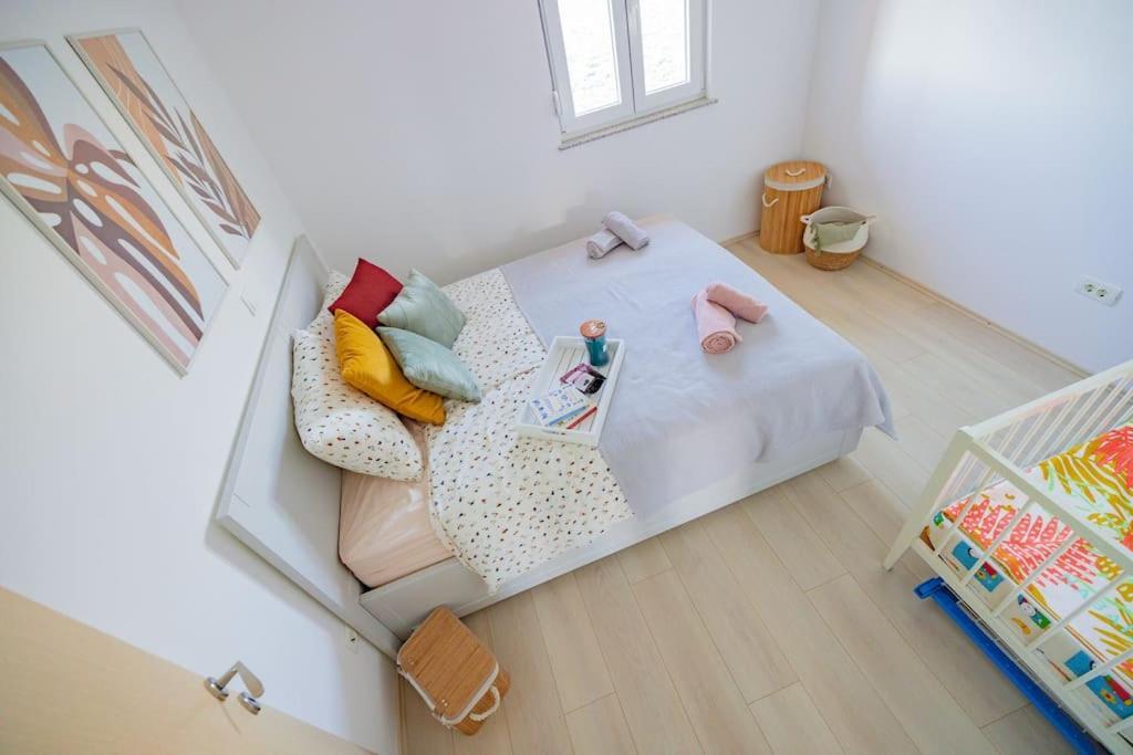 Apartment Vito, Pag Island ポヴリャナ エクステリア 写真